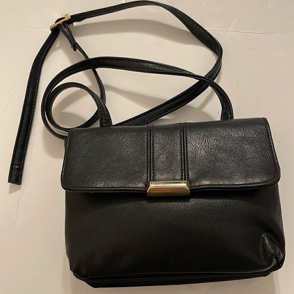 Jennifer Moore ( Macy’s) Vegan Leather Minibag